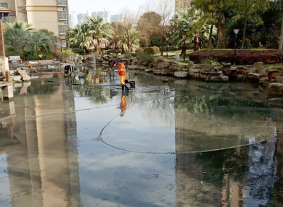 浚县景观池淤泥清理
